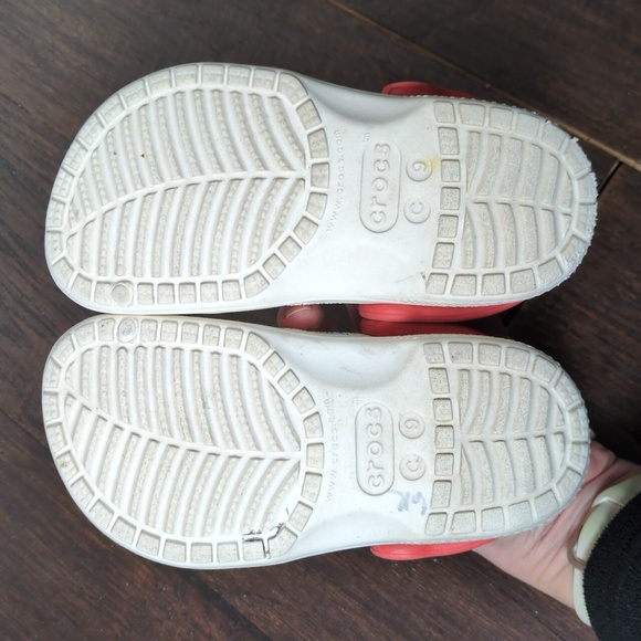 Toddler Crocs x Pokemon Pikachu Size 9c - Picture 6 of 9